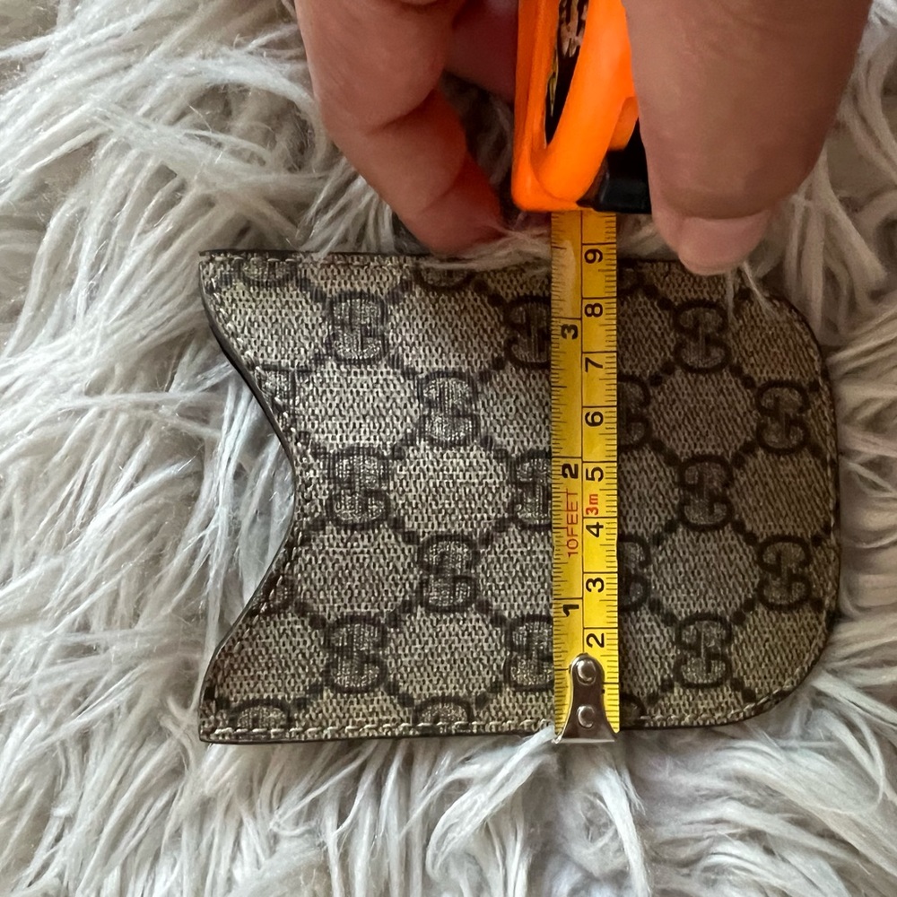 Authentic Gucci Pouch - Picture 7 of 10